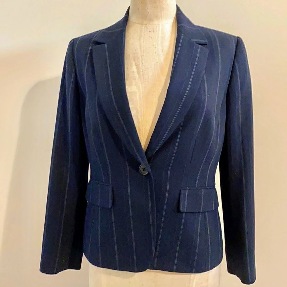 Tahari Blazer Classic One Button Navy 8P